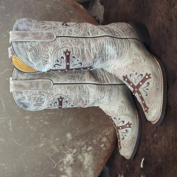 CAVENDER'S tan & brown distressed leather blingy cross cowgirl boots sz 7.5 euc - Picture 1 of 16
